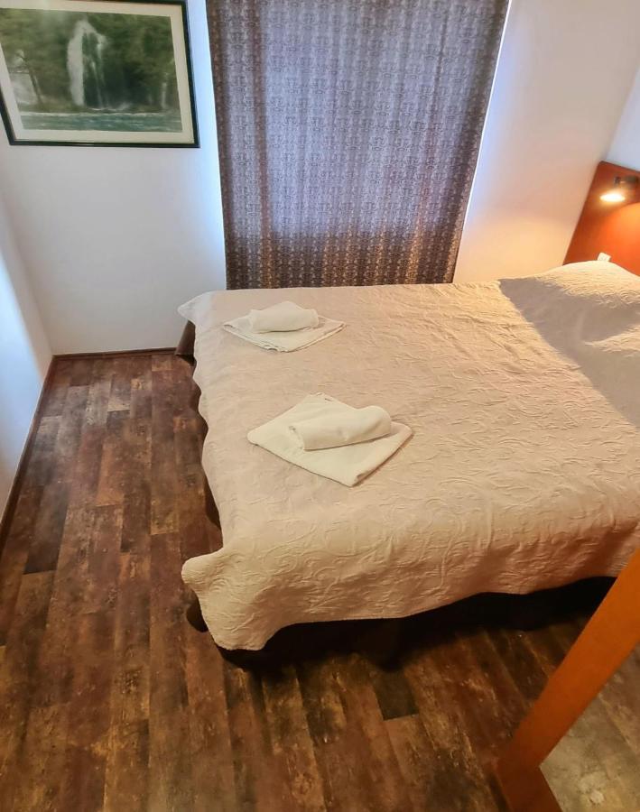 Visovac Rooms And Breakfast Skradin Luaran gambar